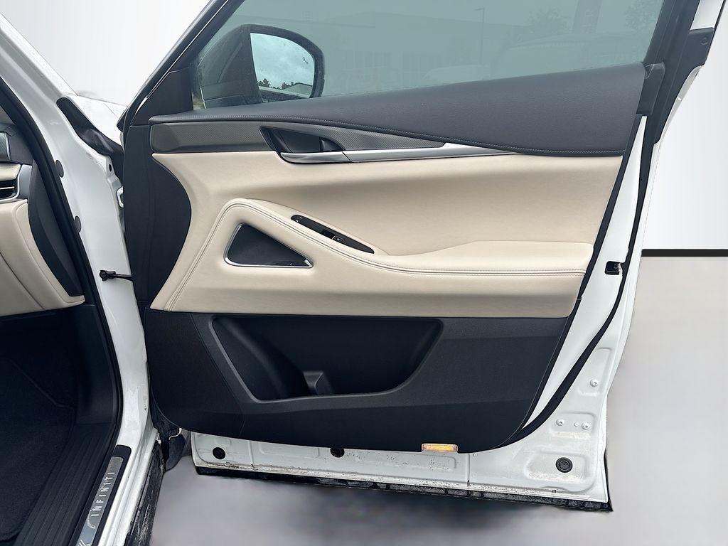 2025 Infiniti QX60 LUXE — миниатюра 26