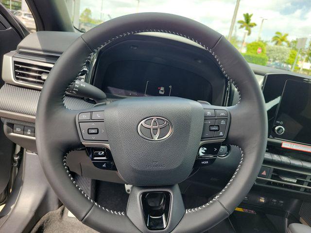 TOYOTA CAMRY - 10