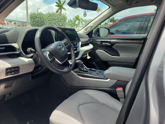 TOYOTA HIGHLANDER - 8