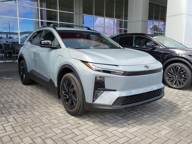New 2026 Toyota C-HR SE