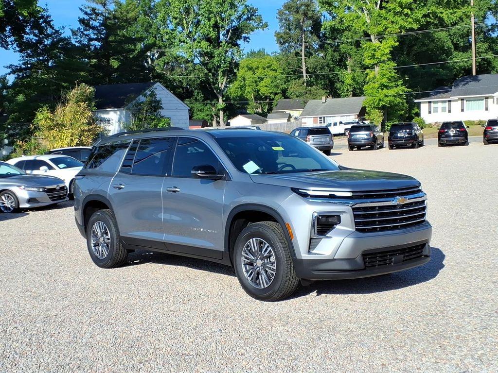 New 2026 Chevrolet Traverse LT