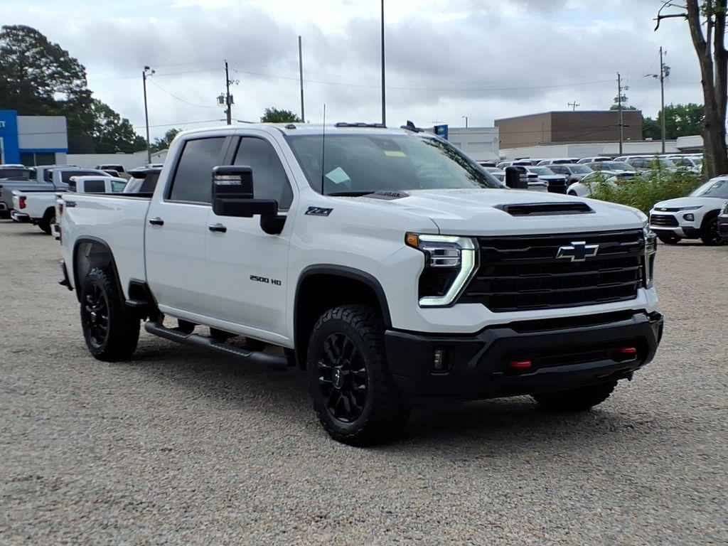 New 2026 Chevrolet Silverado 2500 LT