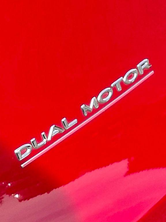 TESLA MODEL Y PERFORMANCE DUAL MOTOR ALL-WHEEL DRIVE - 7