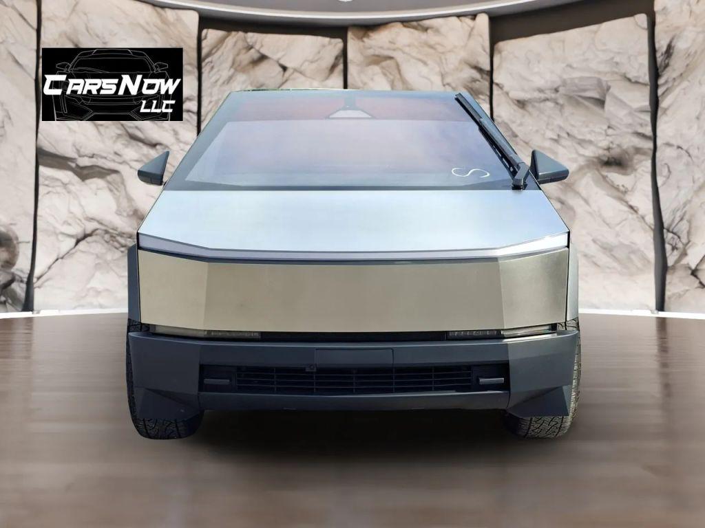 صورة 2 لـ 2025 Tesla CYBERTRUCK ALL-WHEEL DRIVE