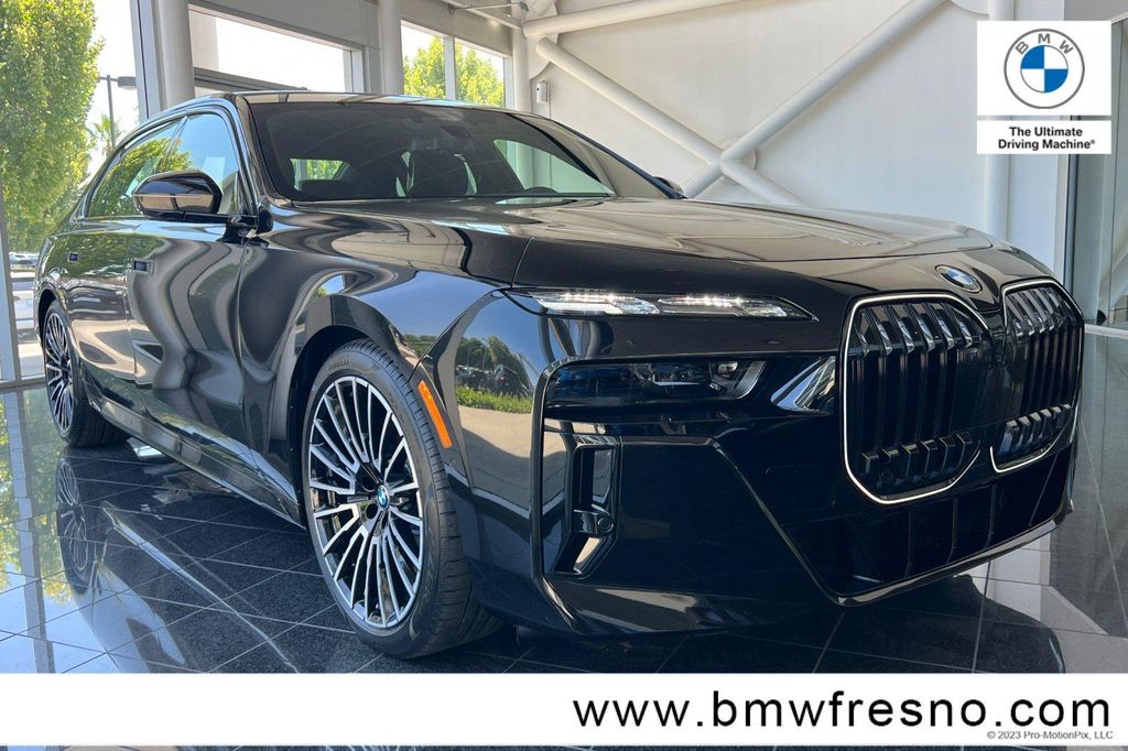 New 2026 BMW 760 xDrive