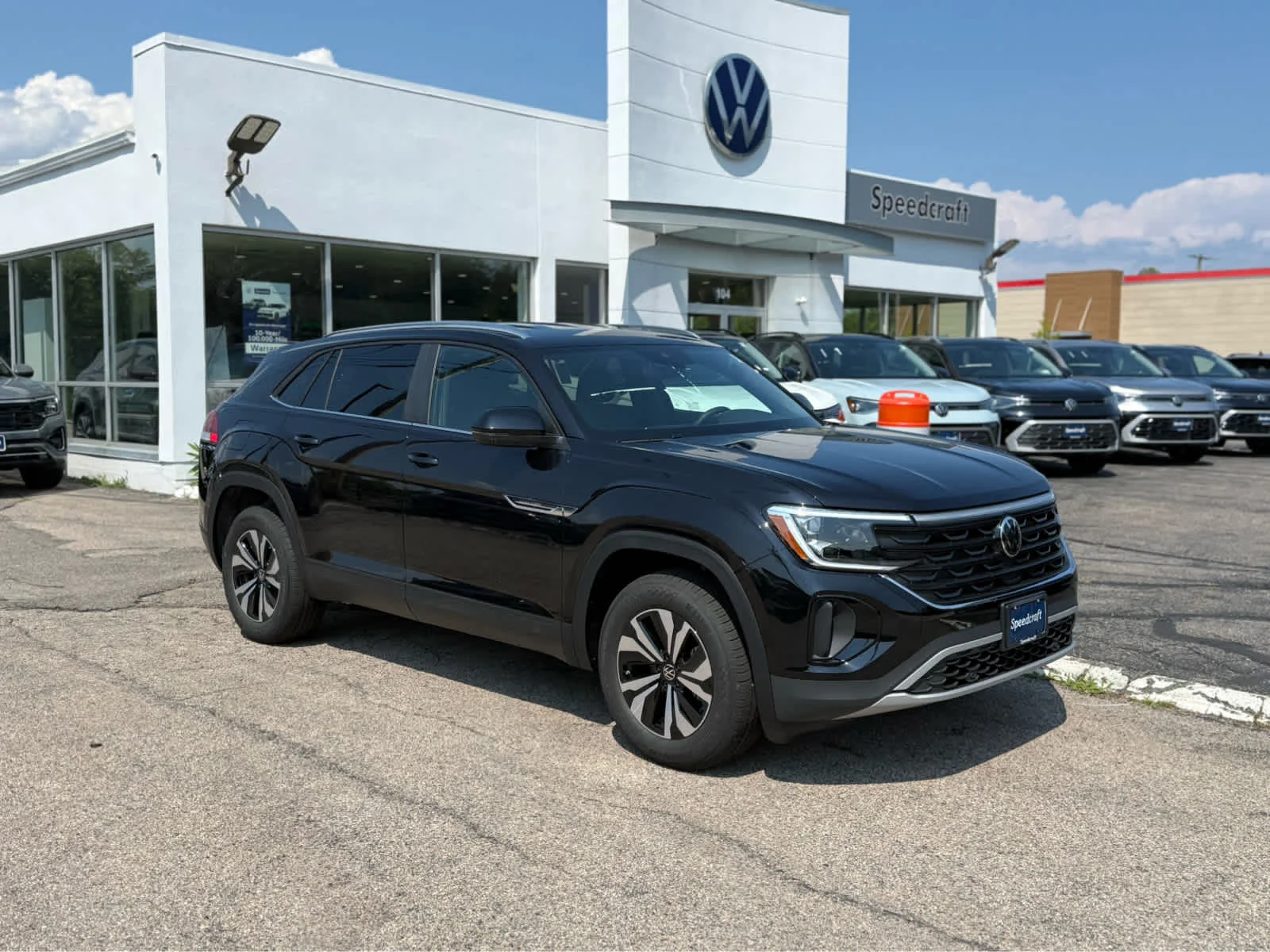 New 2026 Volkswagen Atlas Cross Sport 2.0T SE
