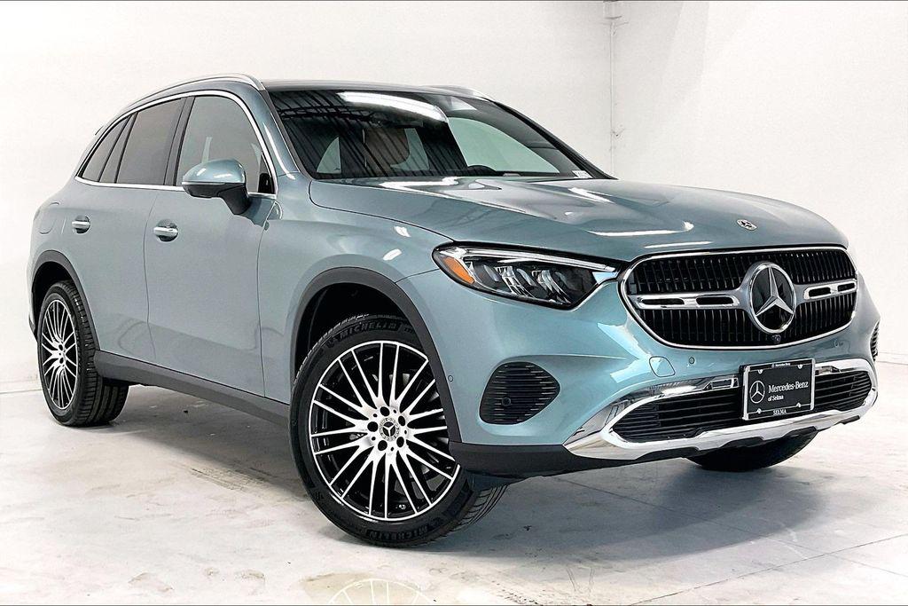 New 2026 Mercedes-Benz GLC 300 Base