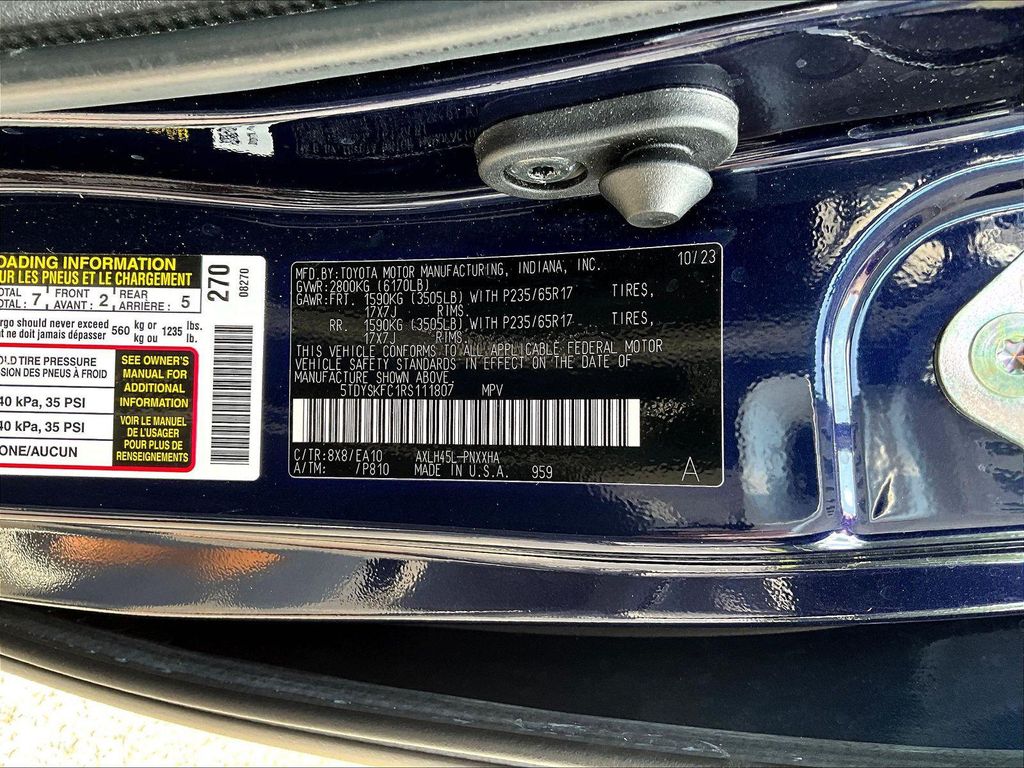 2024 Toyota SIENNA XLE — миниатюра 19