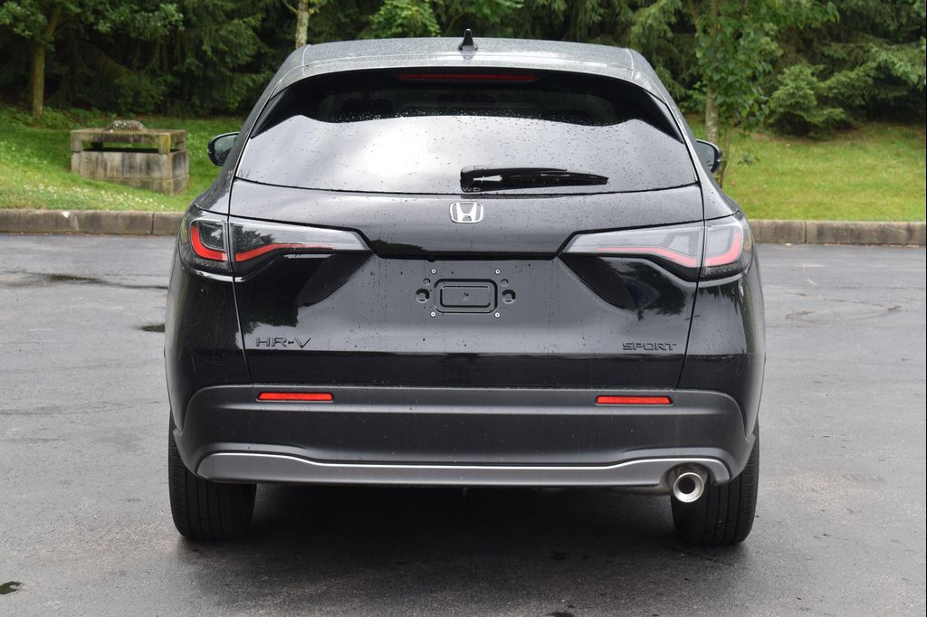 صورة 6 لـ 2027 Honda HR-V SPORT AWD