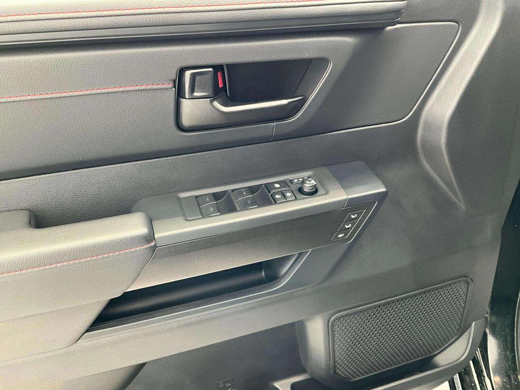 صورة مصغرة 15 لـ 2026 Toyota TUNDRA HYBRID TRD PRO