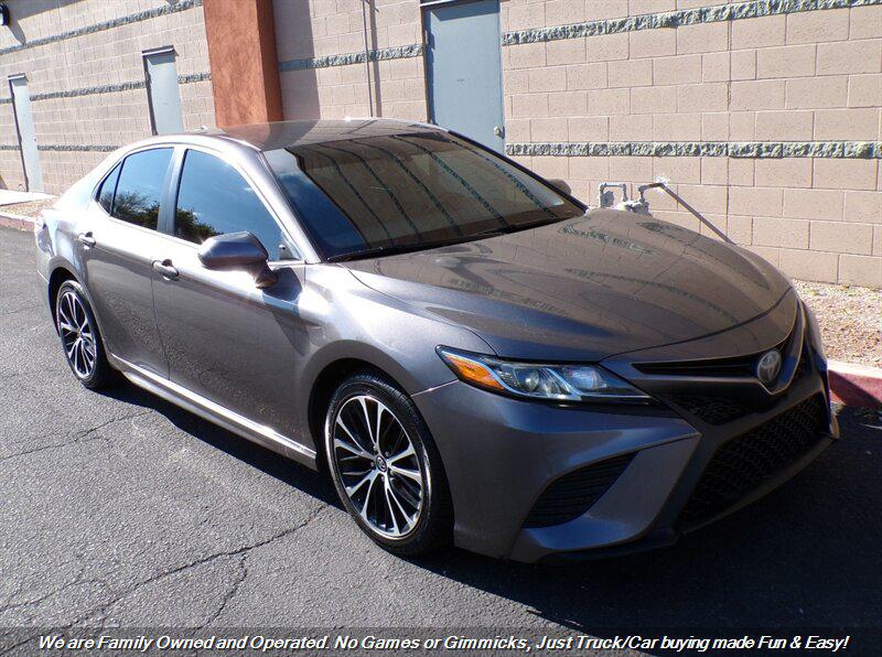 Used 2019 Toyota Camry SE