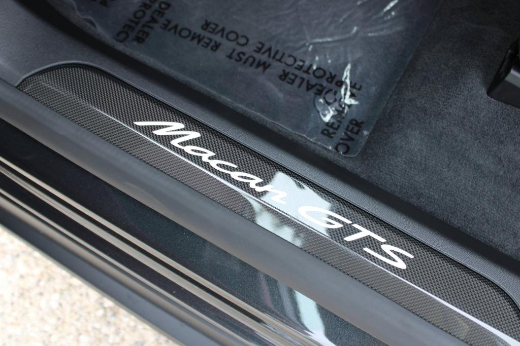 2026 Porsche MACAN GTS — миниатюра 29