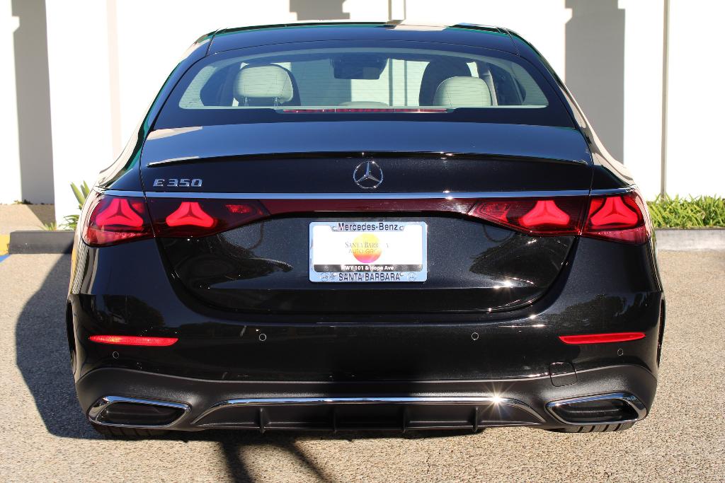 MERCEDES-BENZ E-CLASS - 7