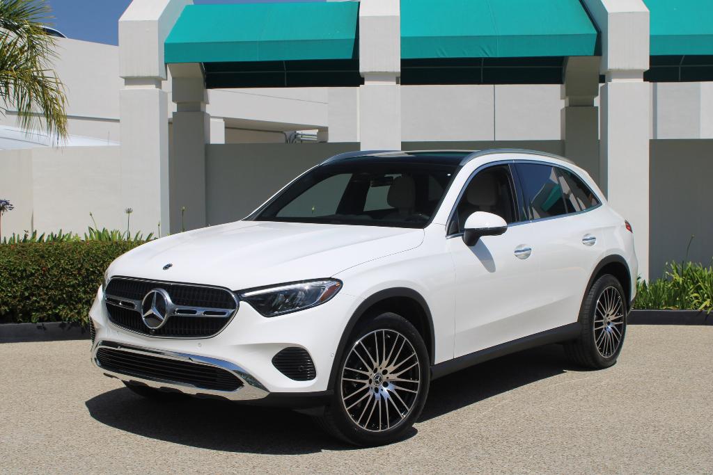 New 2026 Mercedes-Benz GLC 300 Base