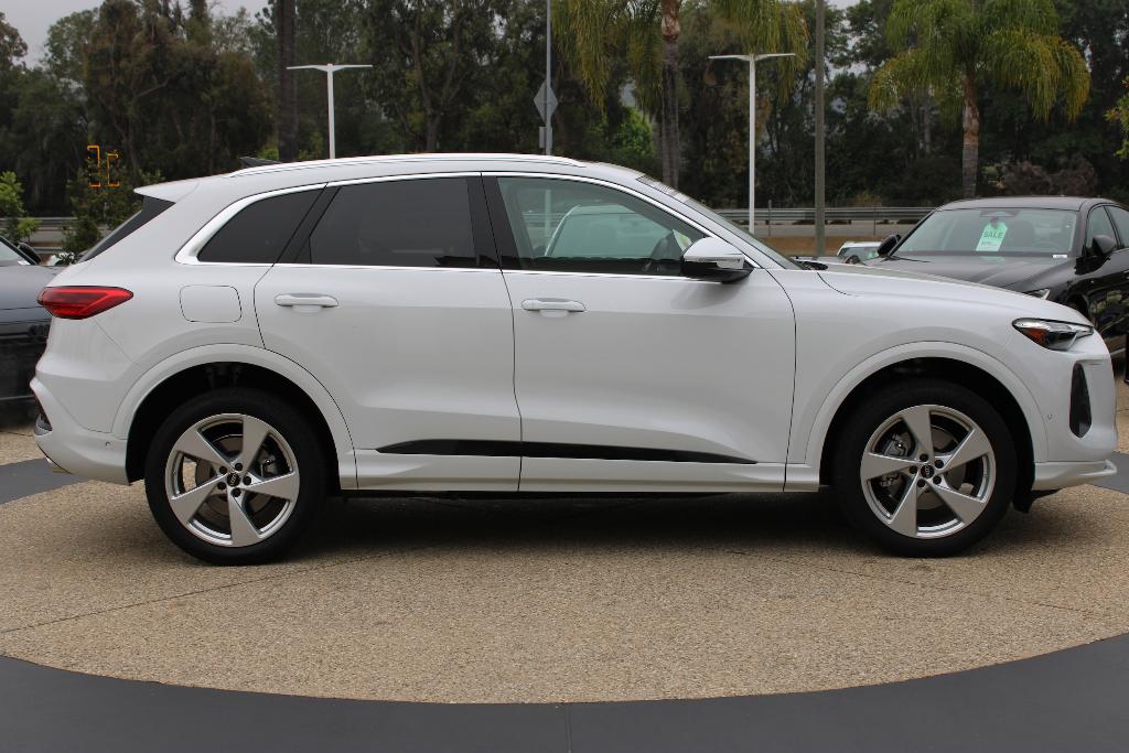 2025 AUDI Q5 2.0T QUATTRO PREMIUM — фото 7