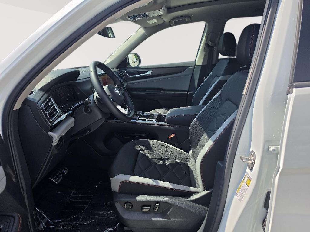New 2026 Volkswagen Atlas 2.0T Peak Edition