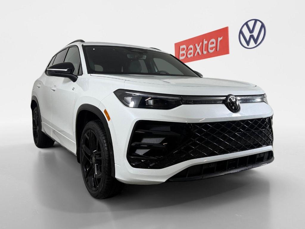New 2026 Volkswagen Tiguan 2.0T SE R-Line Black