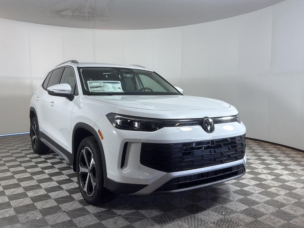 New 2026 Volkswagen Tiguan 2.0T SE
