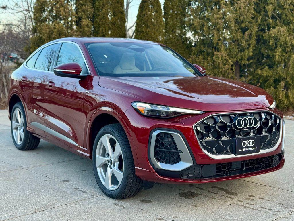 New 2025 Audi Q5 Premium Plus TFSI quattro S tronic