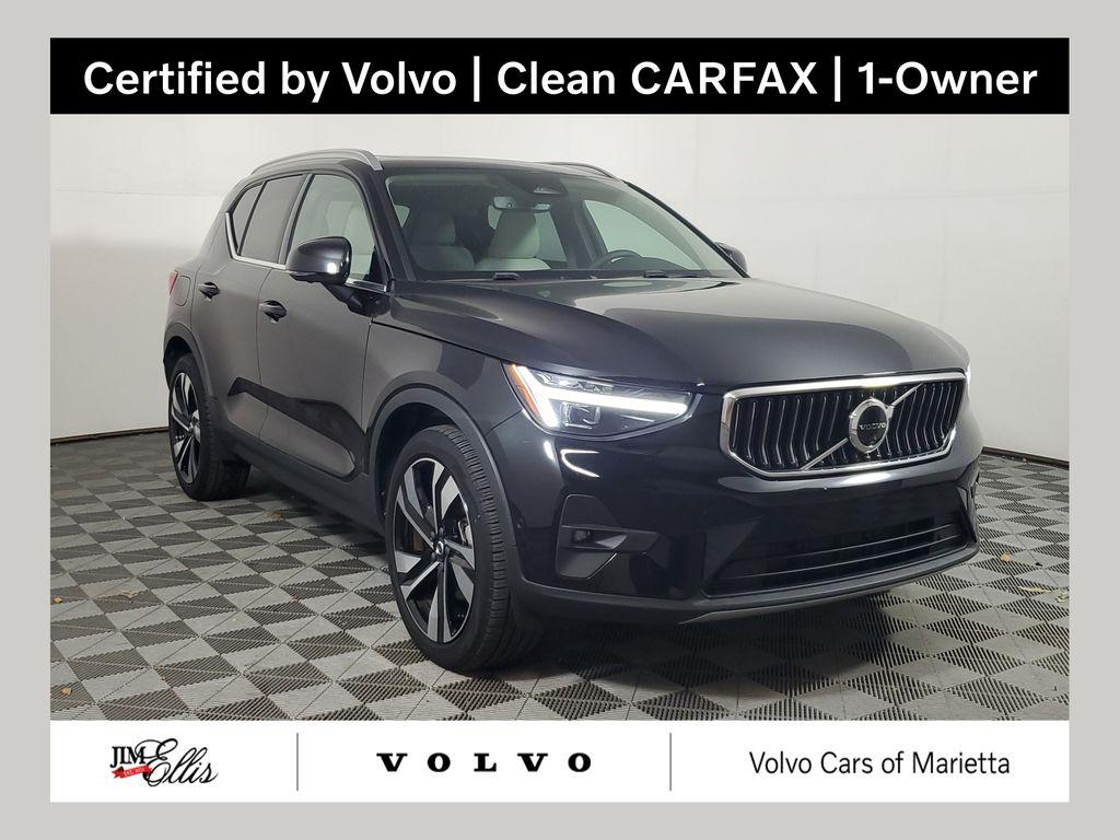 2025 Volvo XC40 B5 PLUS BRIGHT THEME — фото 1