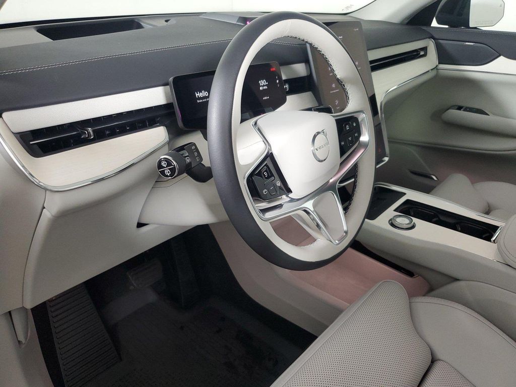 صورة مصغرة 23 لـ 2025 Volvo EX90 PLUS, TWIN MOTOR PERFORMANCE, FULLY ELECTRIC,