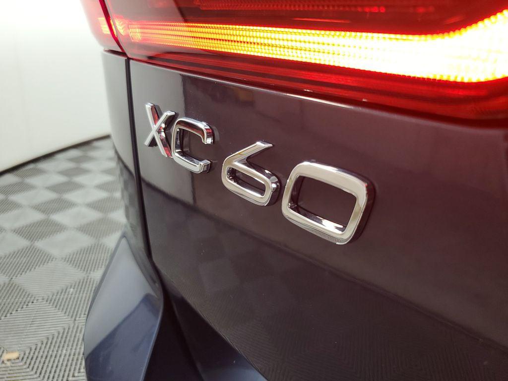 صورة 8 لـ 2026 Volvo XC60 B5 PLUS
