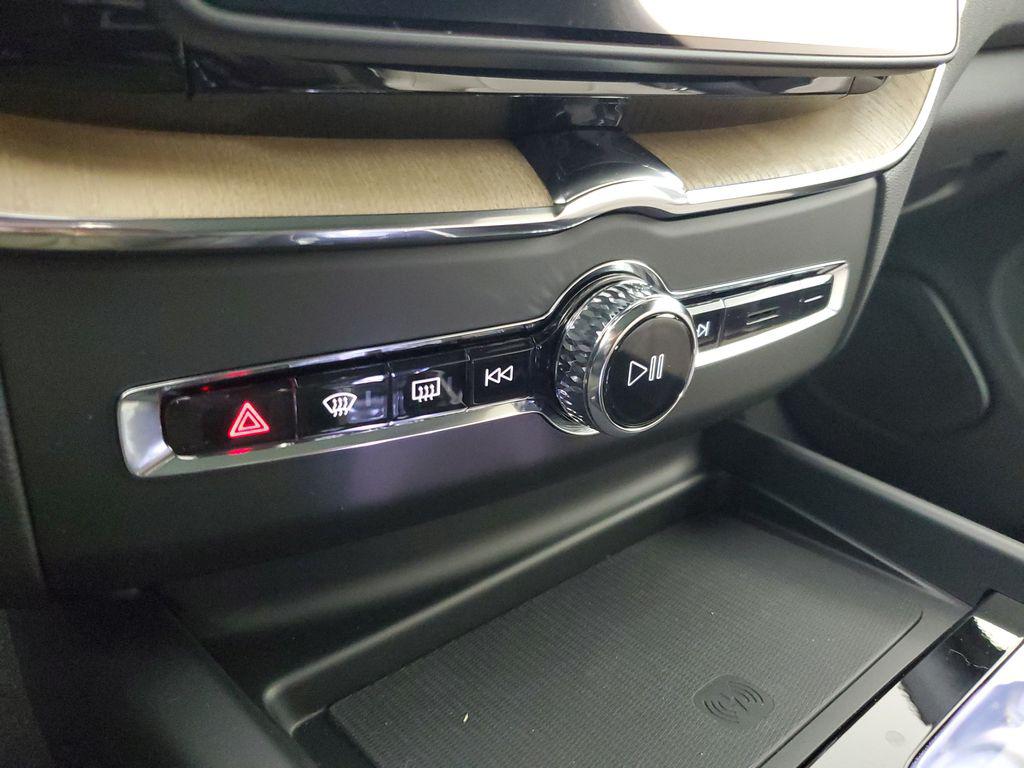 2026 Volvo XC60 B5 PLUS 缩略图 30