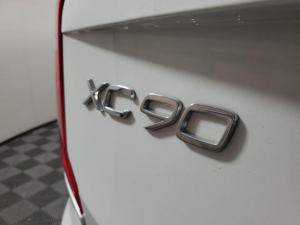 صورة 10 لـ 2024 Volvo XC90 B6 PLUS BRIGHT THEME 7-SEATER