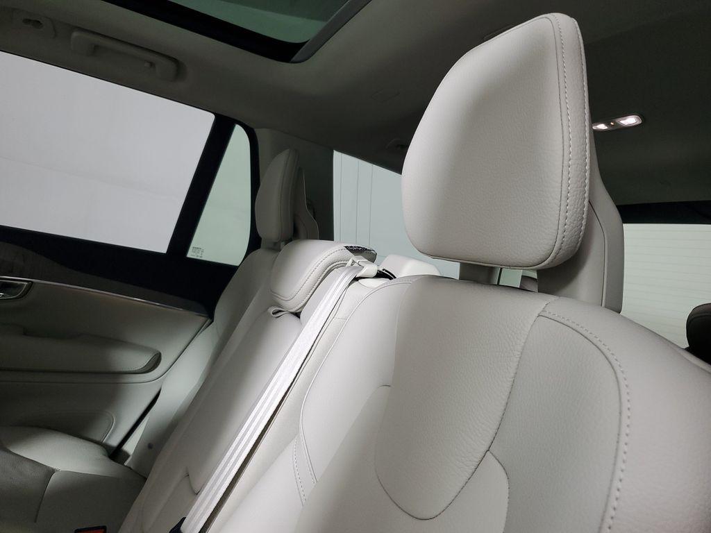 2025 Volvo XC90 B6 PLUS 7-SEATER — миниатюра 15