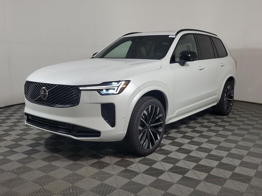2027 Volvo XC90 ULTRA DARK THEME — фото 3