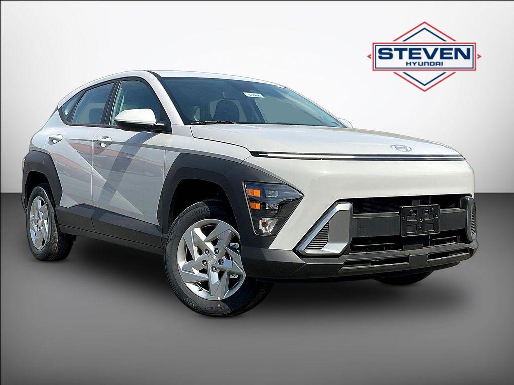 New 2026 Hyundai KONA SE