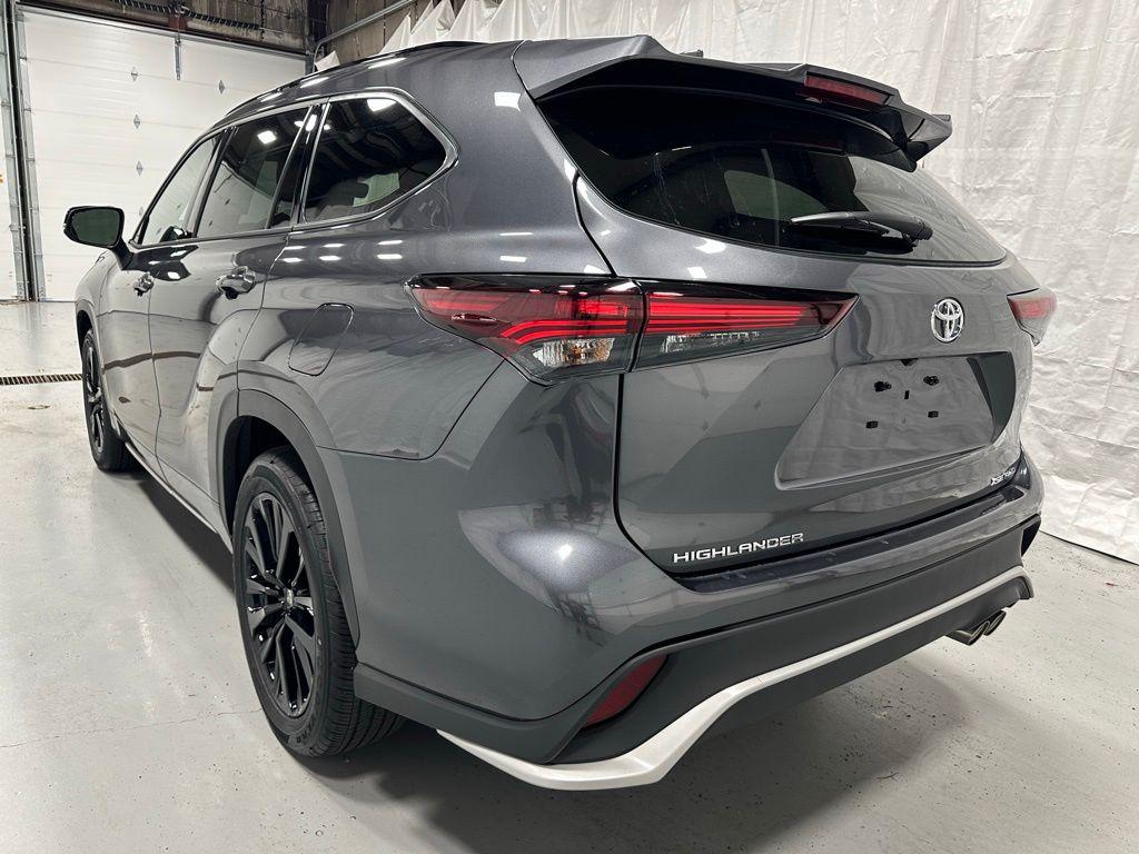 TOYOTA HIGHLANDER - 5