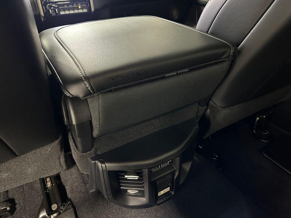 2024 RAM 3500 LARAMIE CREW CAB 4X4 8' BOX 缩略图 47