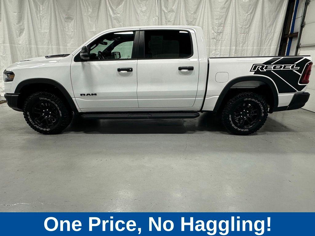 2026 RAM 1500 REBEL 照片 4