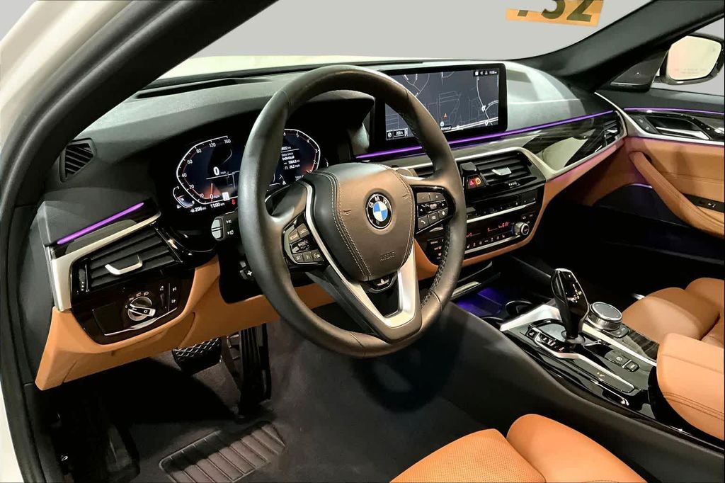 2023 BMW 530 I XDRIVE — миниатюра 17