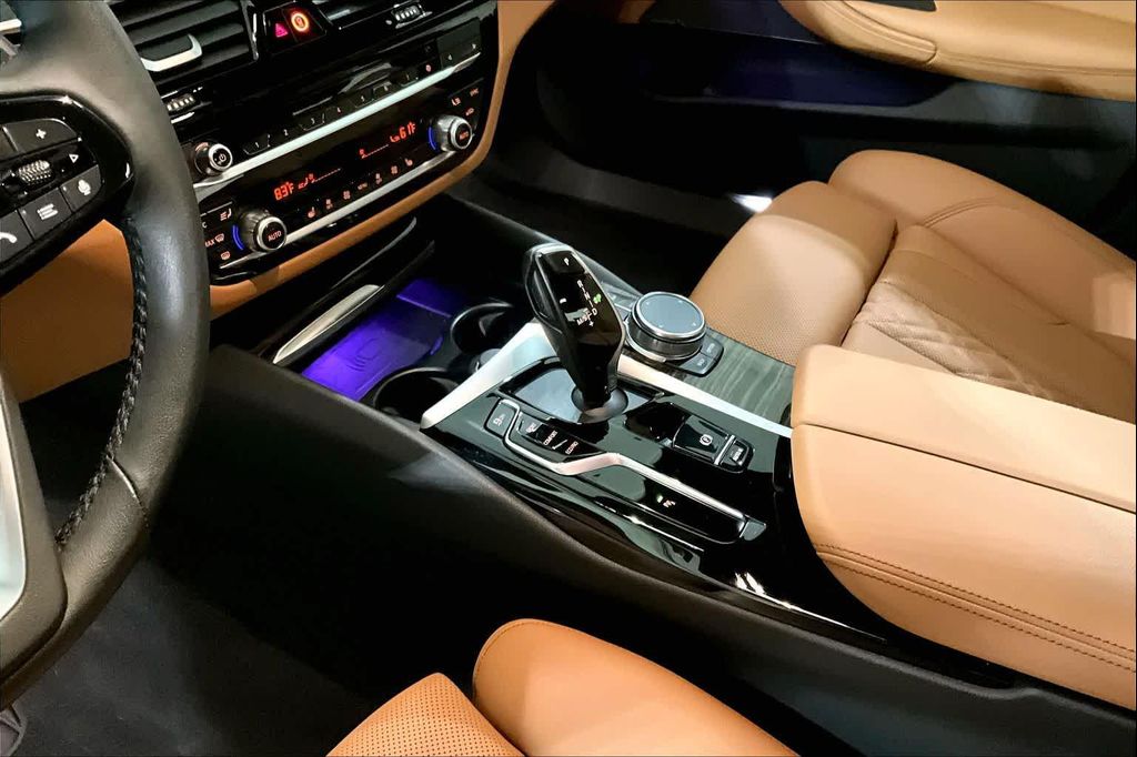 2023 BMW 530 I XDRIVE — миниатюра 16