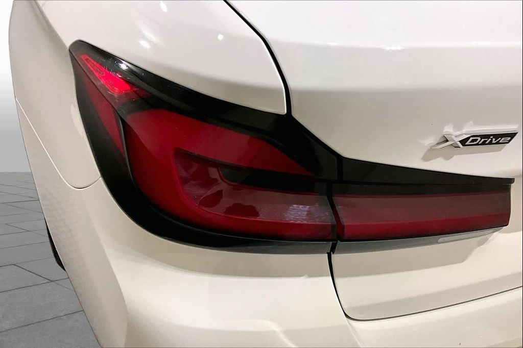 2023 BMW 530 I XDRIVE — миниатюра 27