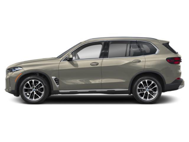 New 2026 BMW X5 M60i