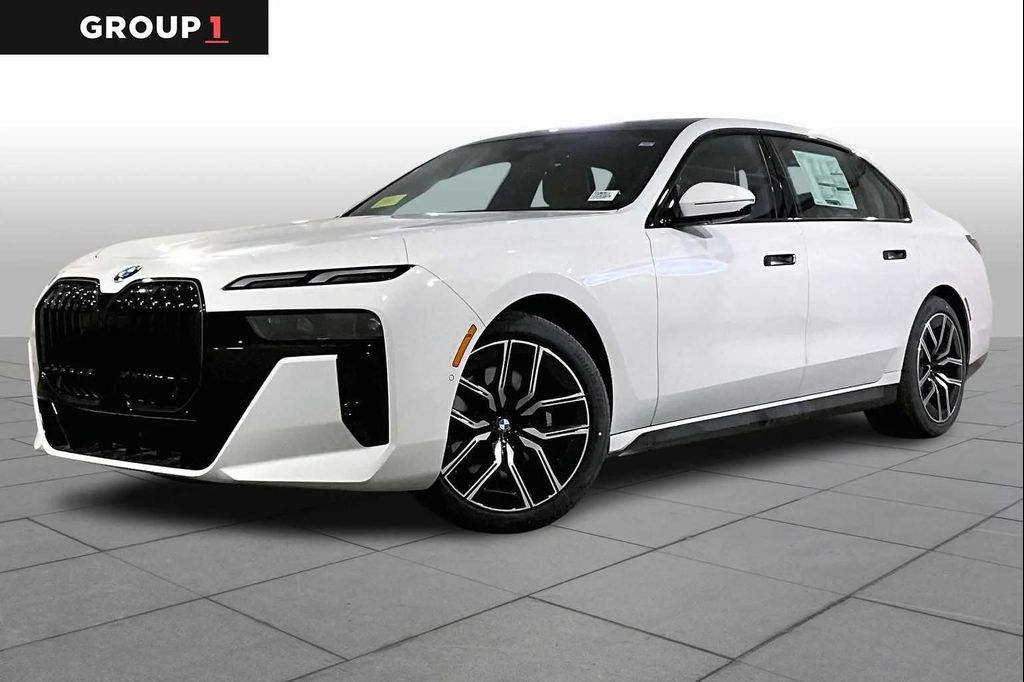 New 2026 BMW 740 i xDrive