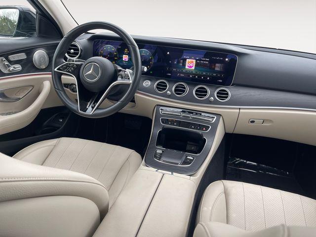 MERCEDES-BENZ E-CLASS - 10