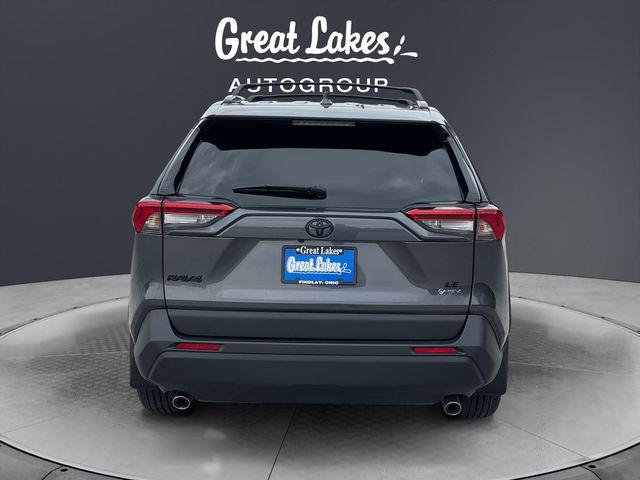 2025 Toyota RAV4 HYBRID LE — фото 4