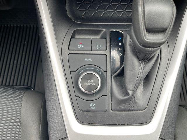 2025 Toyota RAV4 HYBRID LE — миниатюра 22