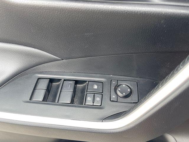 2025 Toyota RAV4 HYBRID LE — миниатюра 27