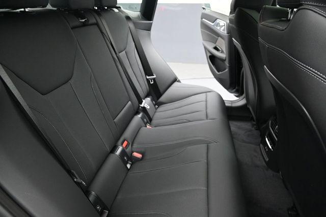 2026 BMW I4 GRAN COUPE M60 — миниатюра 23