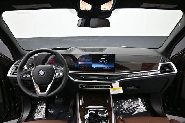 صورة مصغرة 14 لـ 2026 BMW X5 PHEV XDRIVE50E