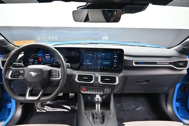 2025 FORD MUSTANG ECOBOOST PREMIUM — миниатюра 14