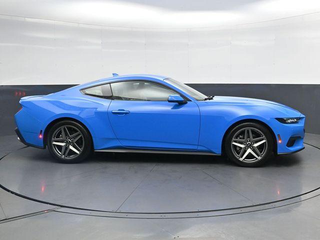 2025 FORD MUSTANG ECOBOOST PREMIUM 照片 3