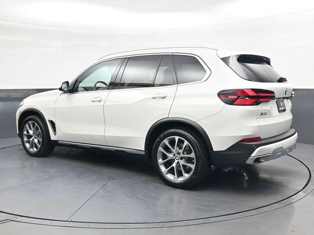 صورة 6 لـ 2024 BMW X5 XDRIVE40I