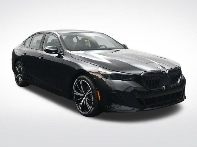 2027 BMW 550E 550E XDRIVE 照片 2