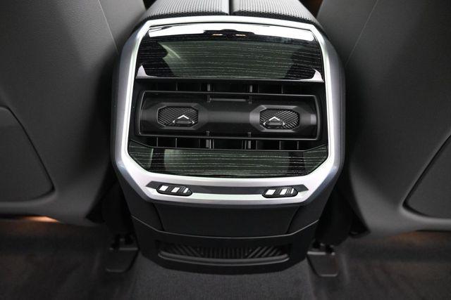 صورة مصغرة 25 لـ 2026 BMW 740 I